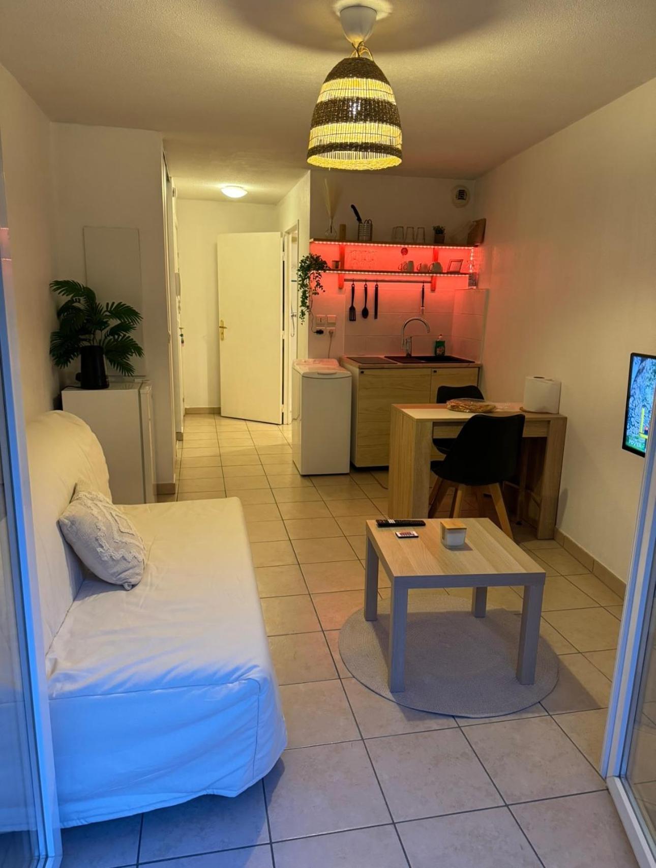 Studio Confortable Avec Vue Niza Exterior foto